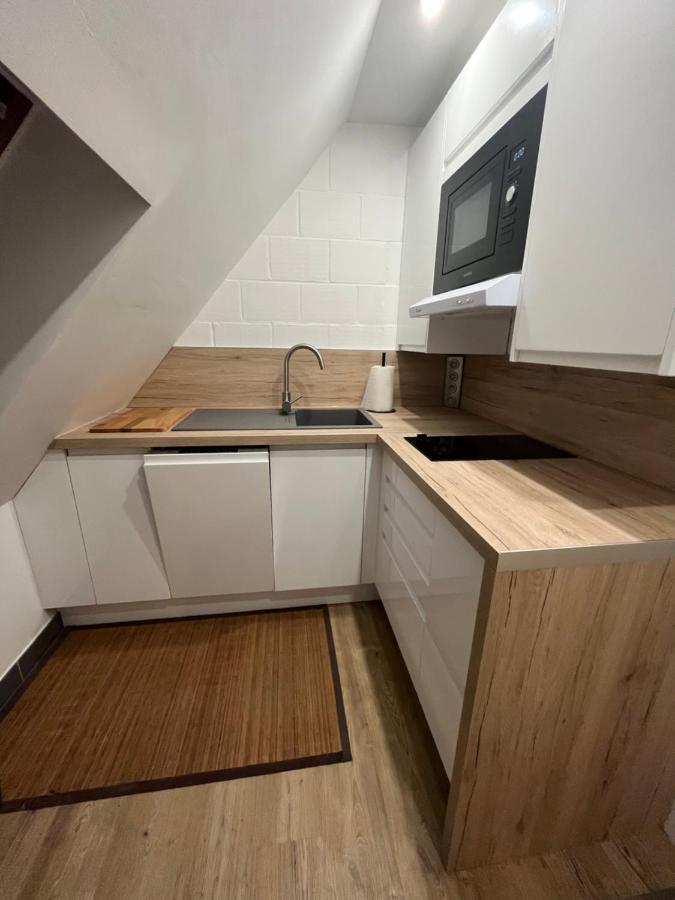 Gite Et Chambre D'Hote Gussignies 外观 照片