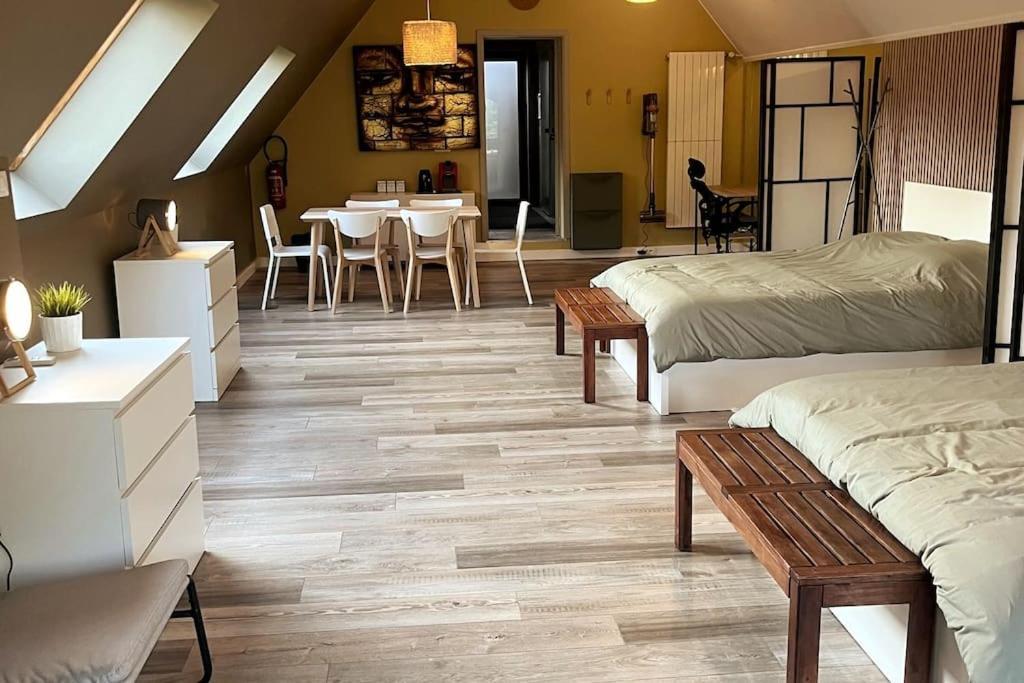 Gite Et Chambre D'Hote Gussignies 外观 照片